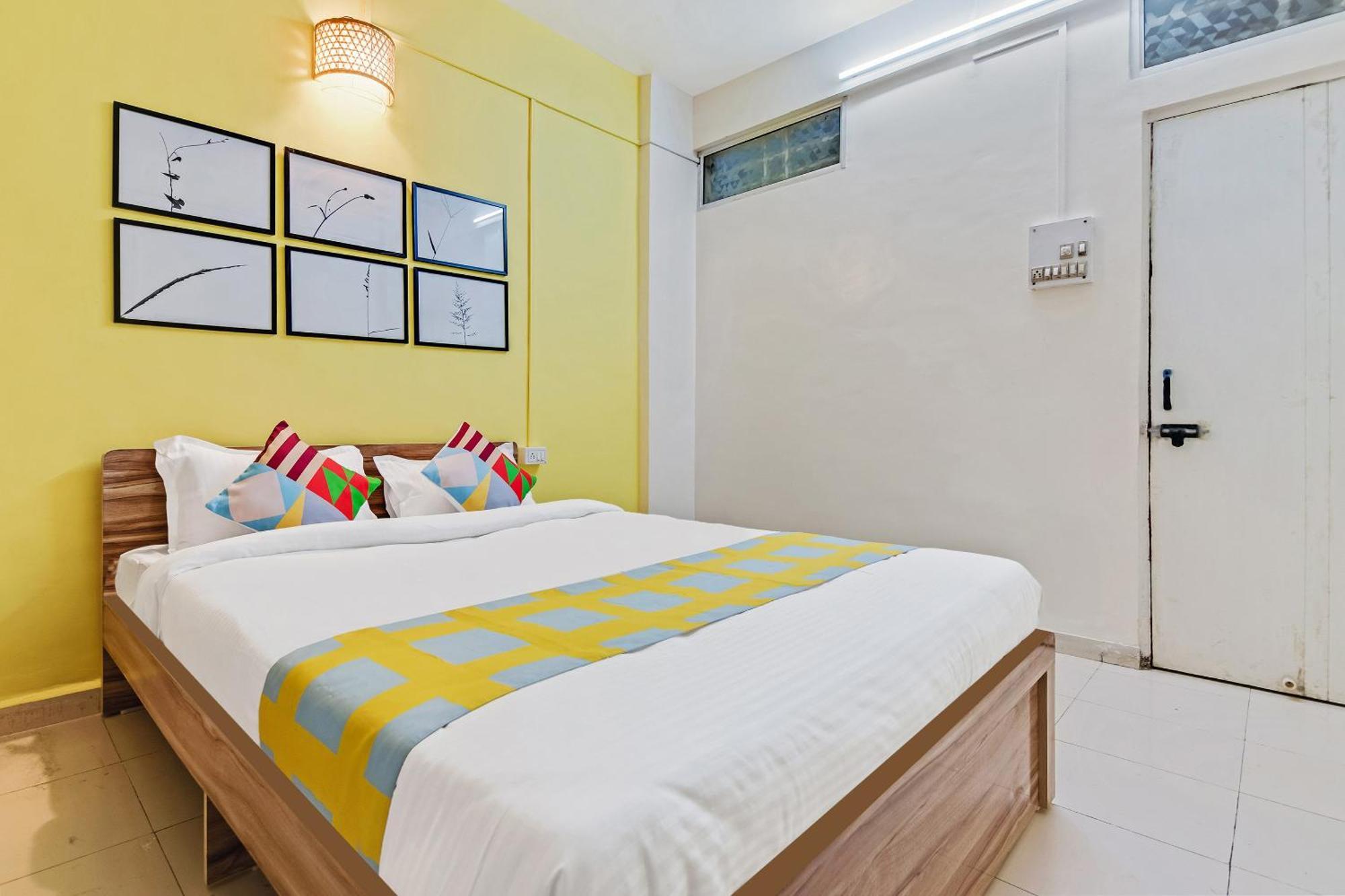 Super Hotel O Saraswati Niwas Vadgaon Budruk Pune Exterior photo
