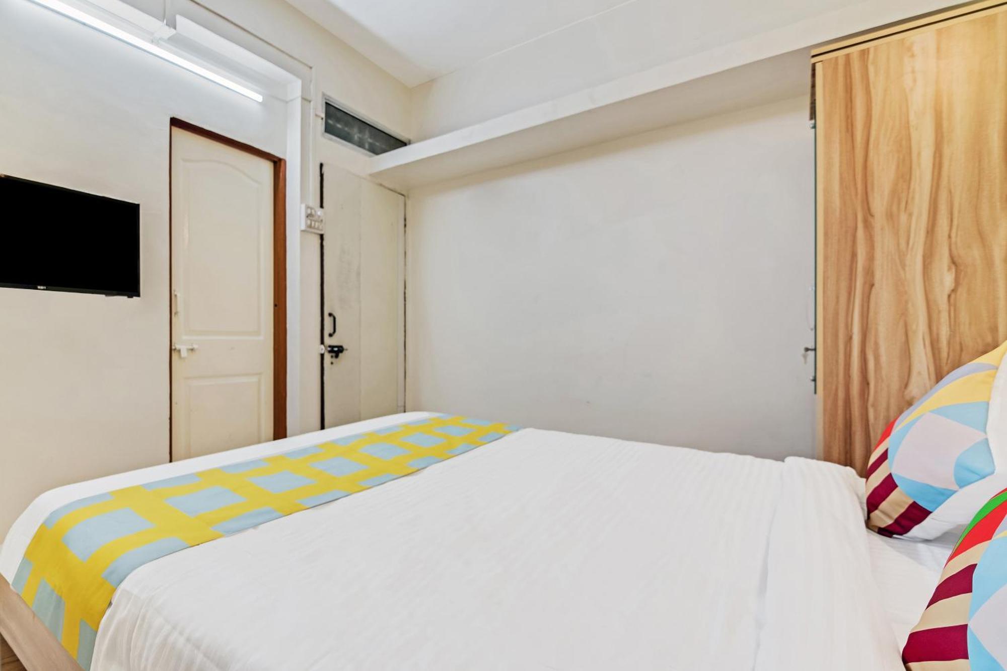 Super Hotel O Saraswati Niwas Vadgaon Budruk Pune Exterior photo